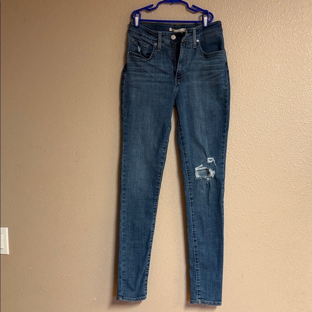 Levi's Women's Dark Blue Distressed Skinny Jeans